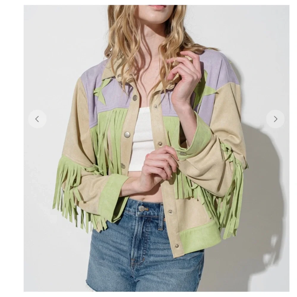 11 Multi Fabric Basic Collared Fringe Jacket
-Multi fabric - Picture 2 of 5